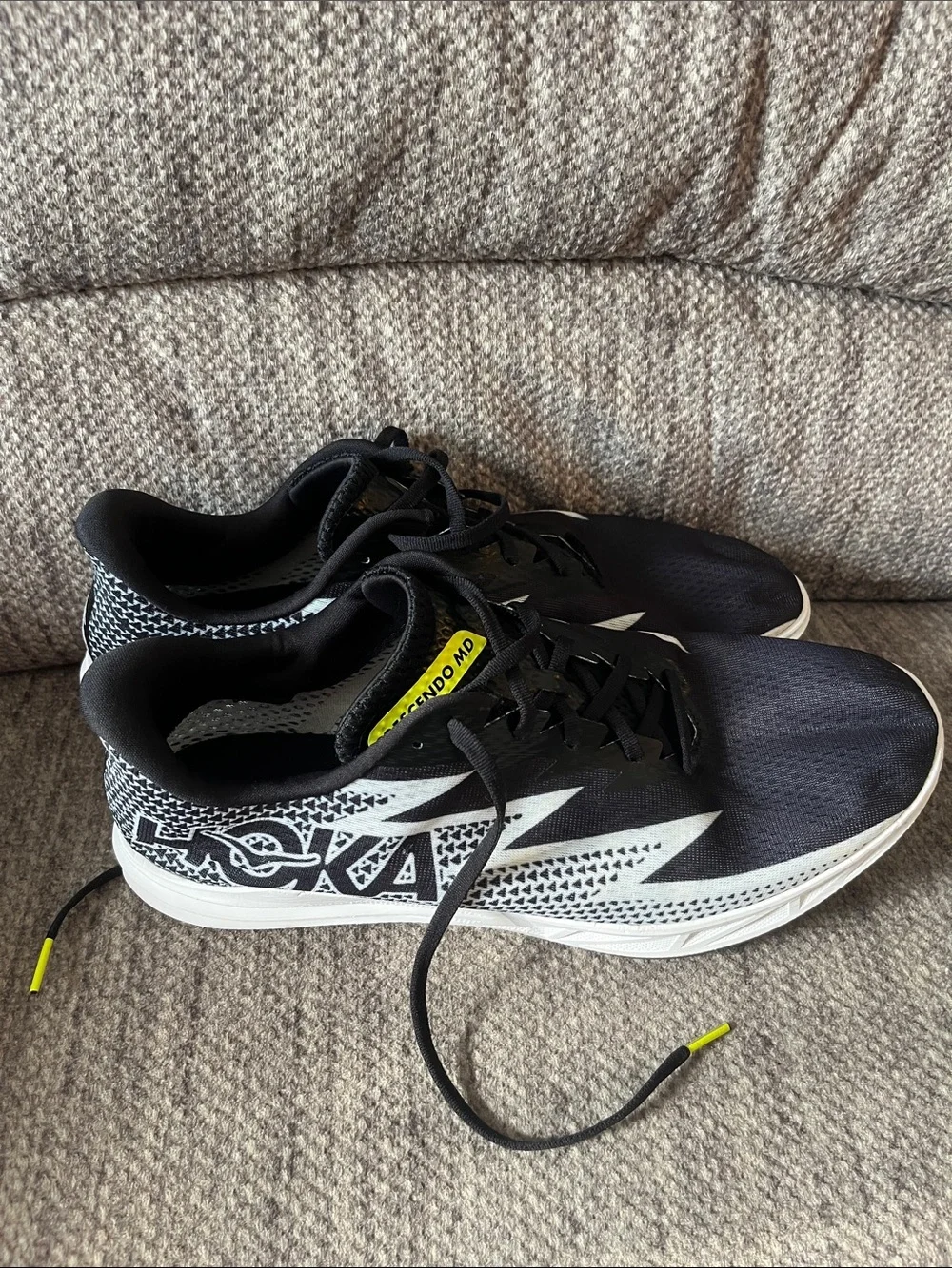 Hoka Crescendo One One unisex Middle distance running shoes W-14.5 M-13